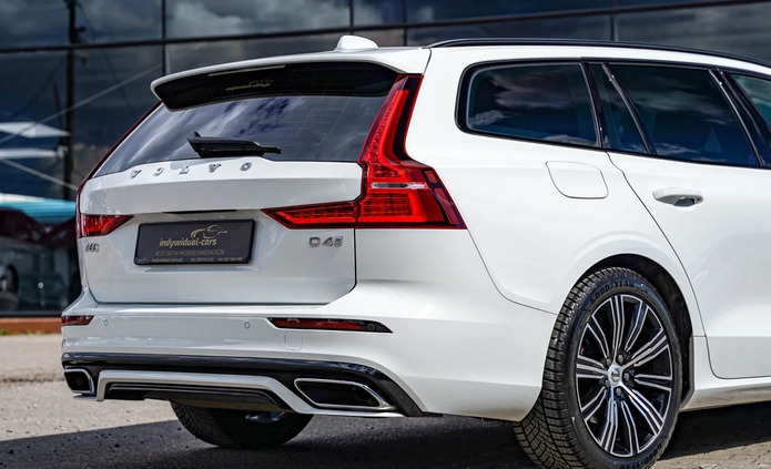 Volvo V60 cena 99900 przebieg: 190000, rok produkcji 2020 z Świdnica małe 781